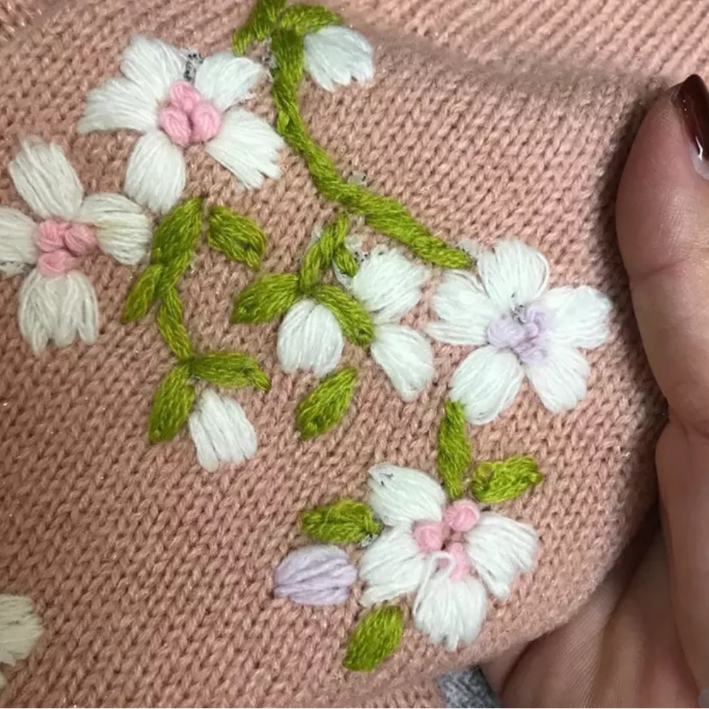 Beautiful Sweater - Picture 2 of 6
